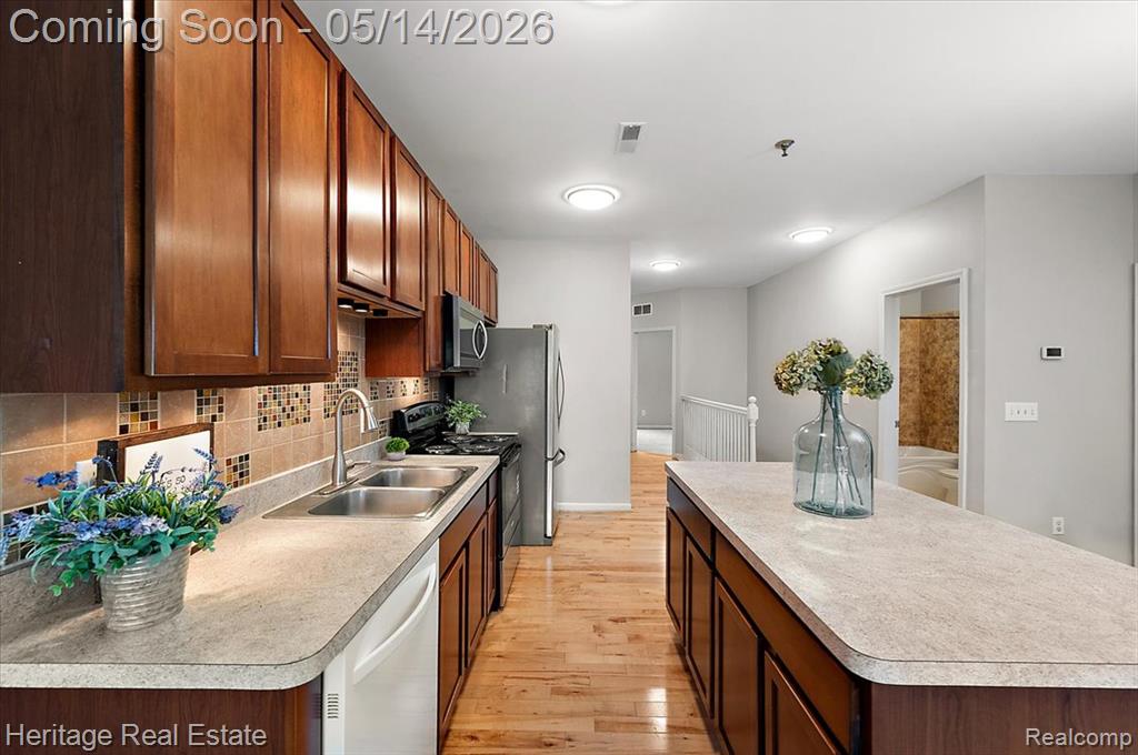 3108 Paradise Trail, 33, Oxford, MI 48371 — Photo 10
