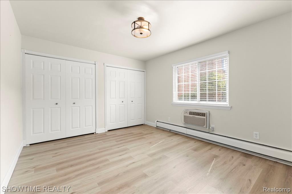 2425 Torquay Avenue, 101, Royal Oak, MI 48073 — Photo 19