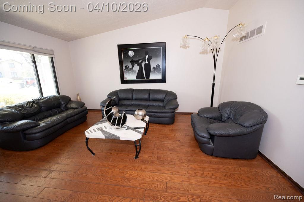 14284 Balmoral Street, Riverview, MI 48193 — Photo 19