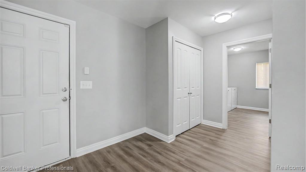 22262 Brywood Court, Clinton Twp, MI 48036 — Photo 21