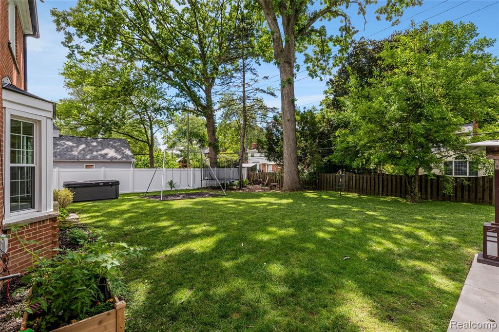 1615 Earlmont Road, Berkley, MI 48072 — Photo 3