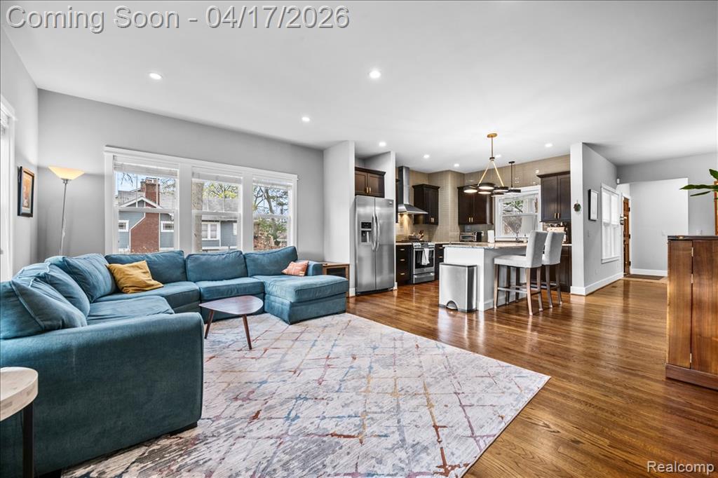 903 Hilldale Drive, Royal Oak, MI 48067 — Photo 5