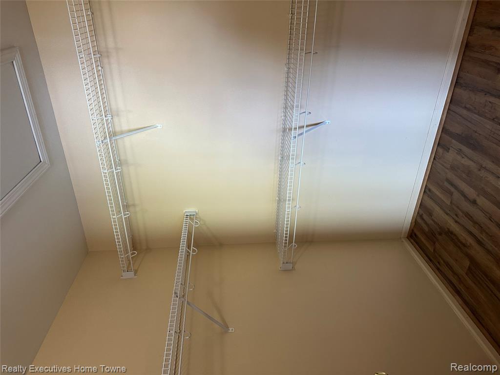 5816 PINE AIRES Drive, Sterling Heights, MI 48314 — Photo 19