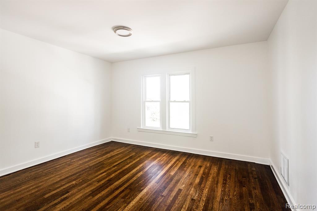 2659 HARDING Street, Detroit, MI 48214 — Photo 39