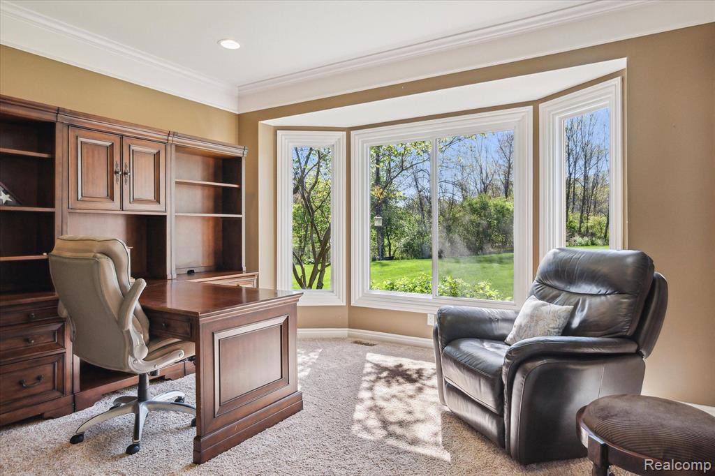 8504 Riverwalk Drive, Fenton, MI 48430 — Photo 22