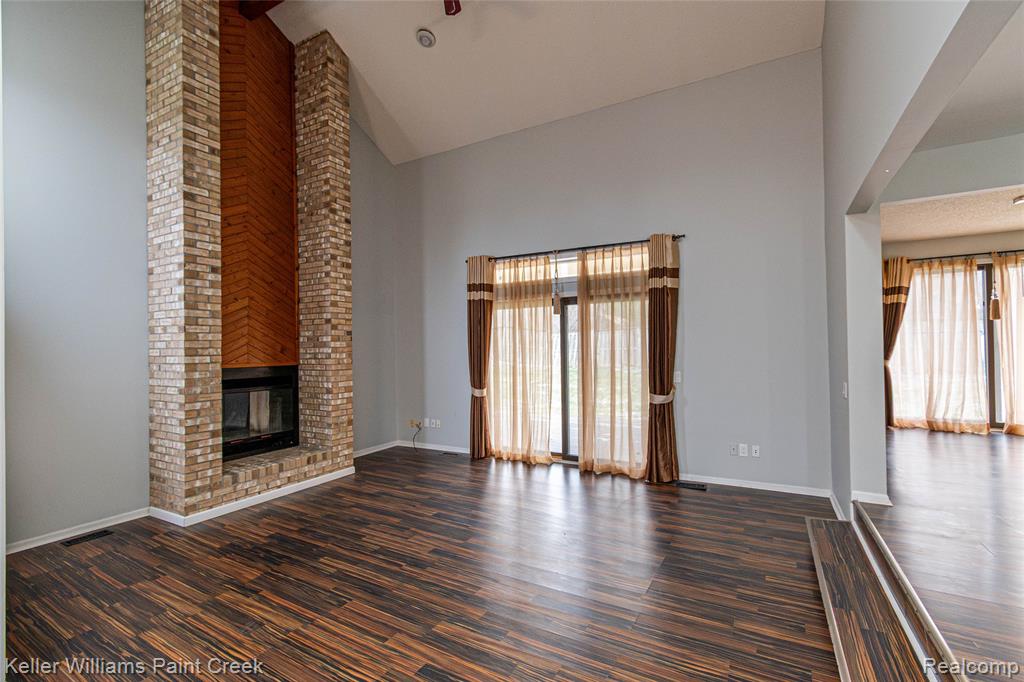 5700 Point Of The Woods Drive, West Bloomfield, MI 48324 — Photo 16