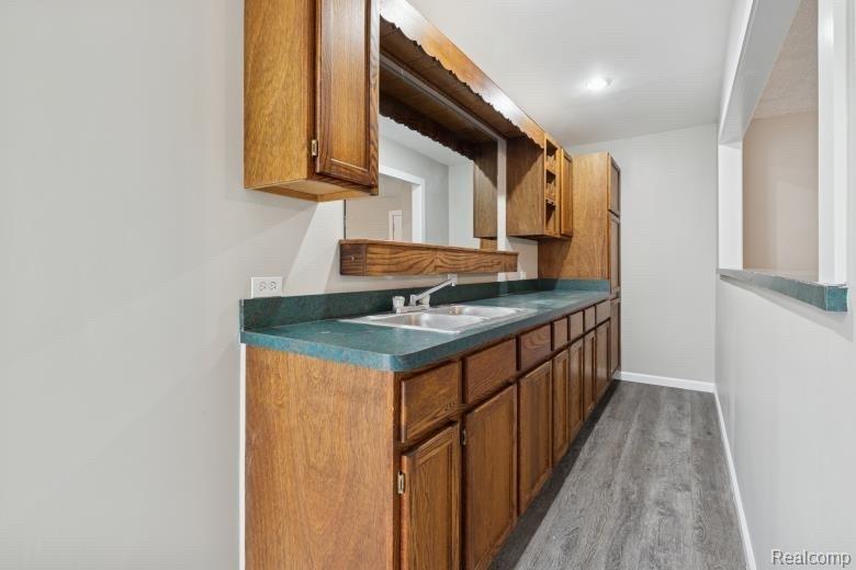 15635 Martinsville Road, Belleville, MI 48111 — Photo 14
