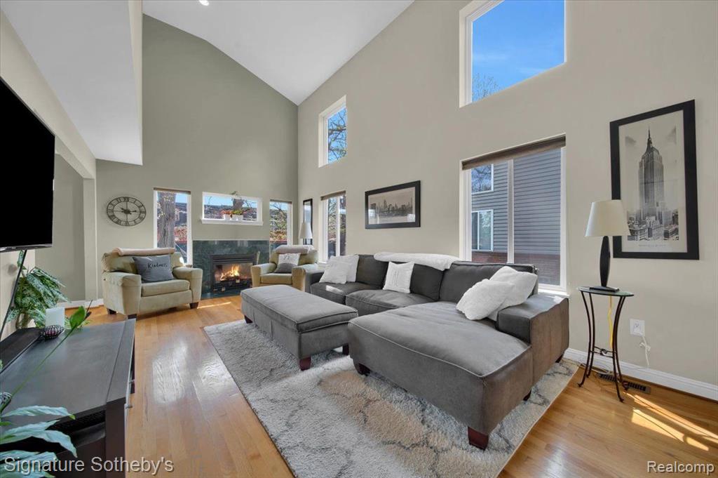 922 SYMES Avenue, Royal Oak, MI 48067 — Photo 4