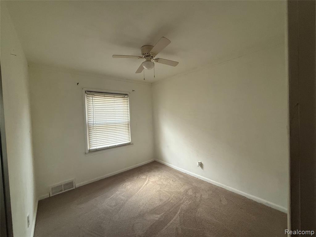 411 W Woodruff Avenue, Hazel Park, MI 48030 — Photo 7