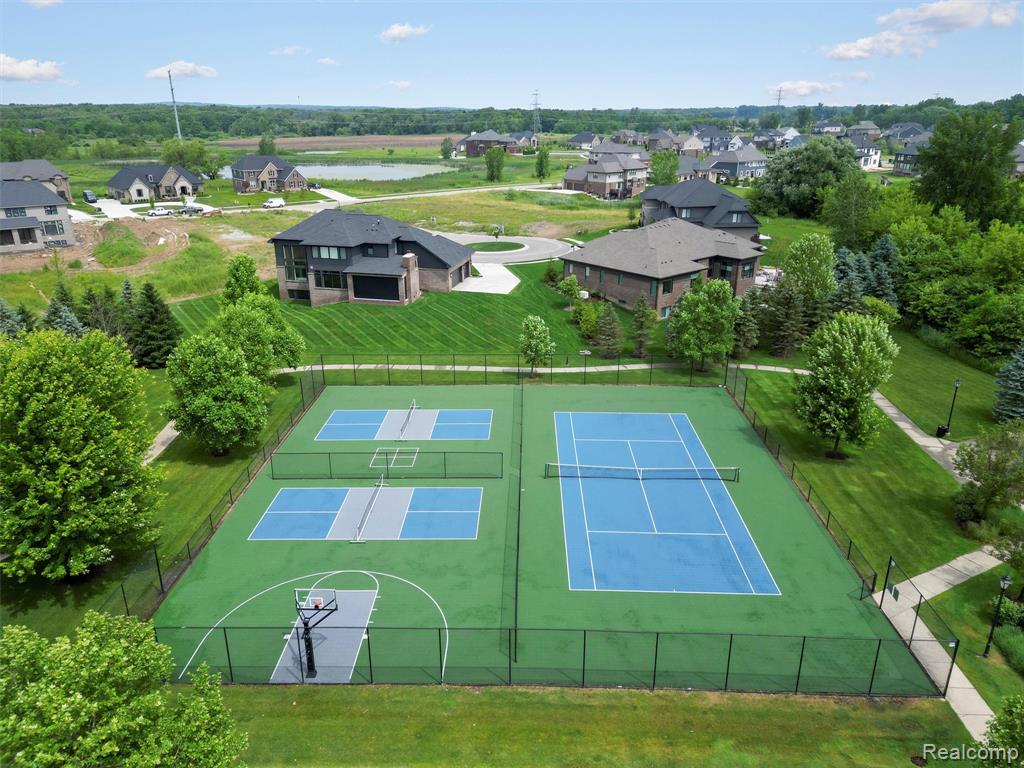 3085 Royal Berkshire Lane, Oakland, MI — Photo 86