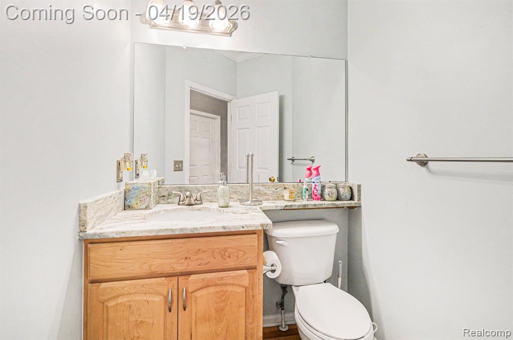 5519 Elmhurst Drive, Trenton, MI 48183 — Photo 4