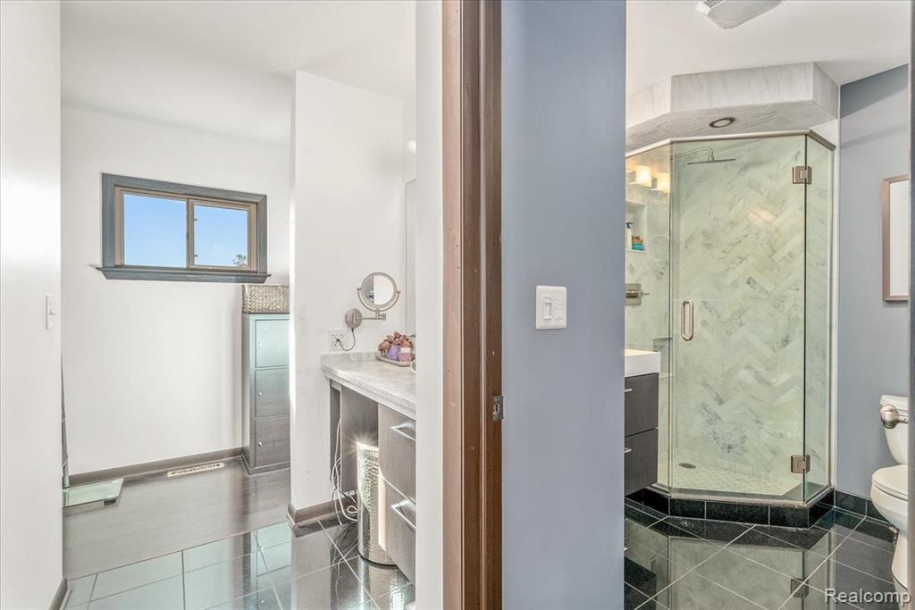 43160 E Huron River Drive, Belleville, MI 48111 — Photo 39