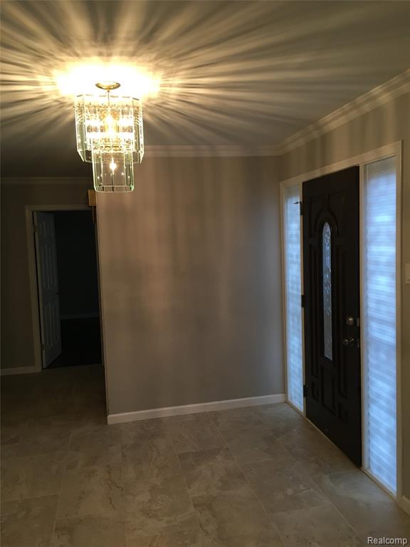 6719 VACHON Drive, Bloomfield Hills, MI — Photo 2