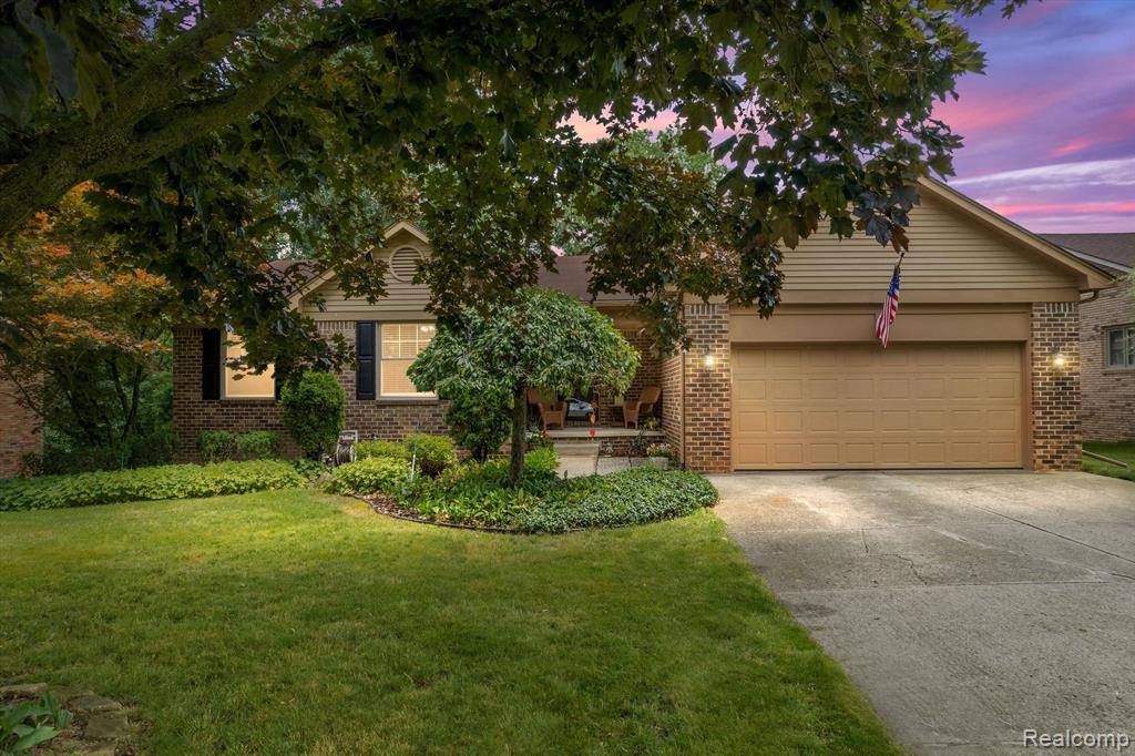 719 TEN POINT Drive, Rochester Hills, MI 48309 — Photo 8
