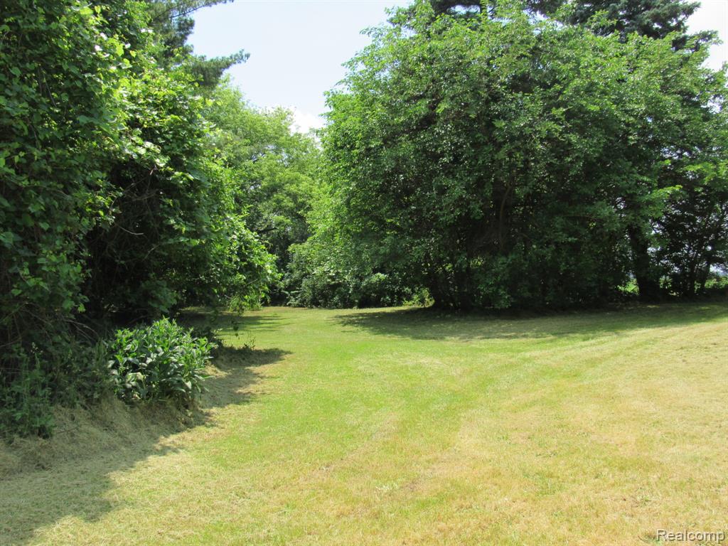 695 W Cass Avenue Road, Bay City, MI 48708 — Photo 52
