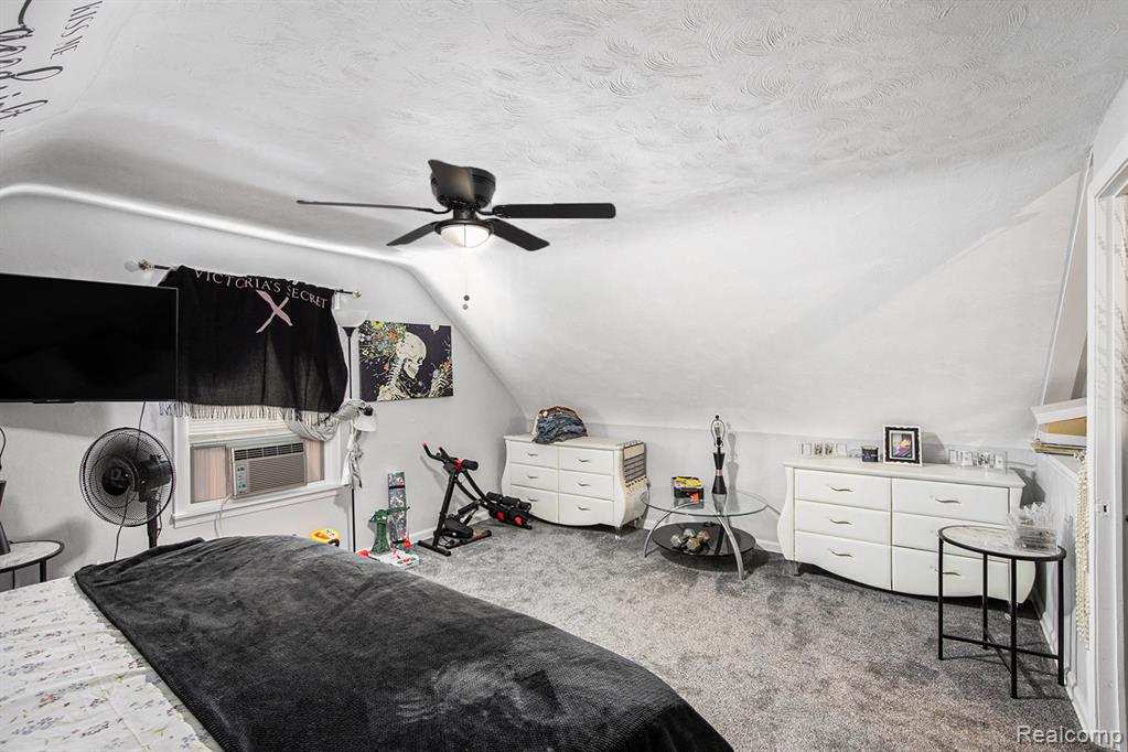 515 Leland Street, Flint, MI 48507 — Photo 10