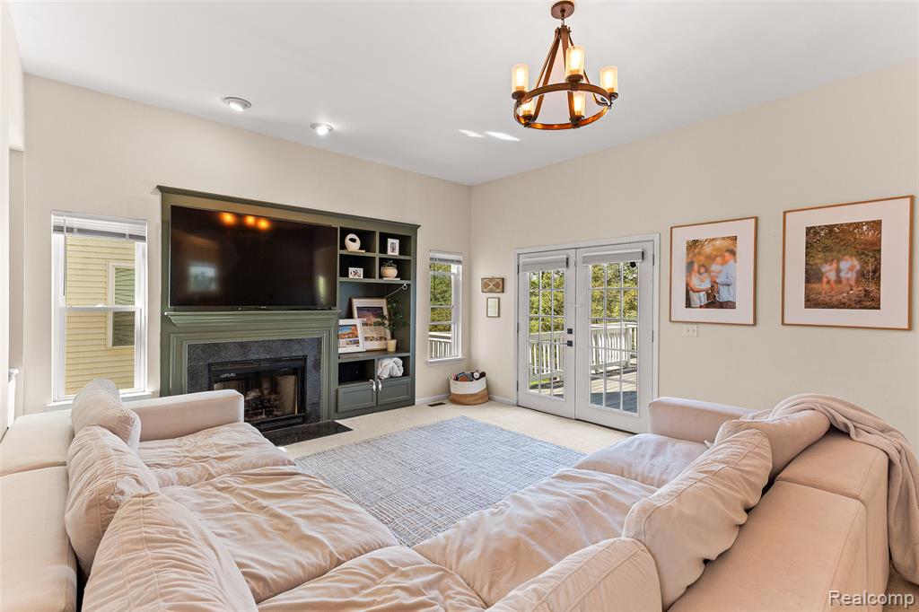 1484 Chapleau Drive, Ann Arbor, MI 48103 — Photo 6