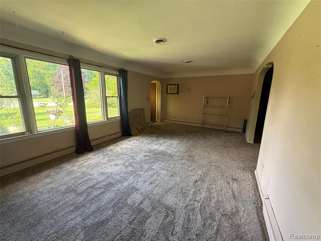 4204 Weston Drive, Burton, MI 48509 — Photo 8