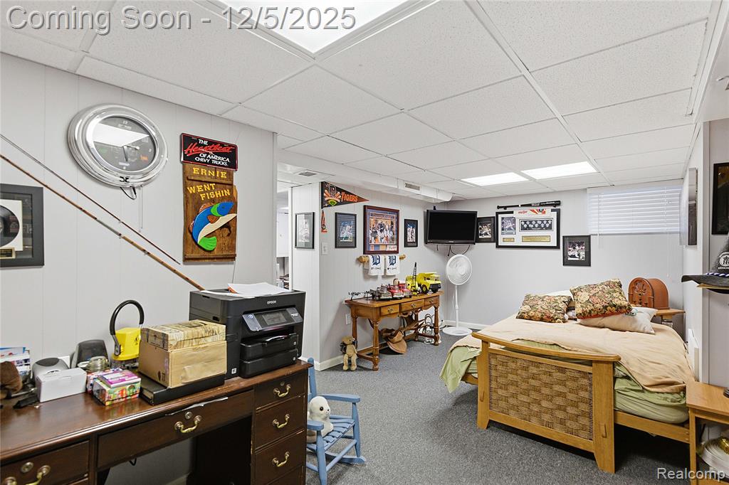 8121 Edward, Center Line, MI 48015 — Photo 16