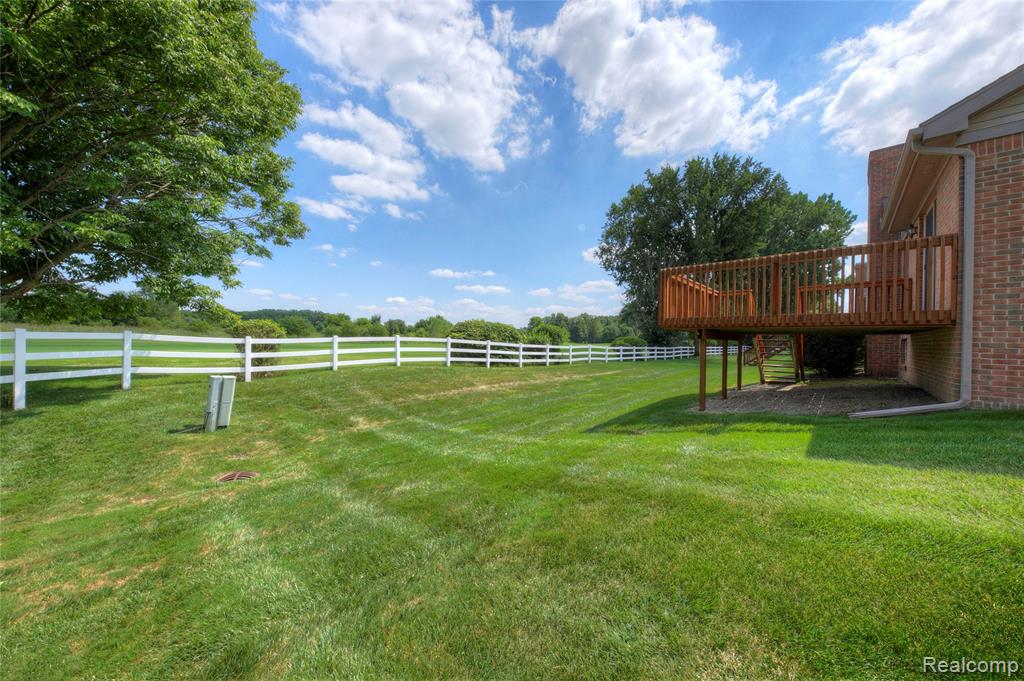1913 Pebble Creek Drive, Canton, MI 48188 — Photo 37