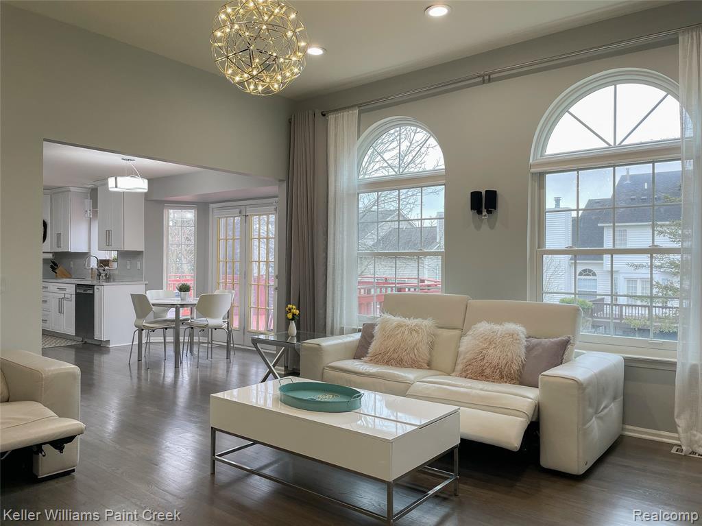 4927 Ravine Court, Ann Arbor, MI 48105 — Photo 9