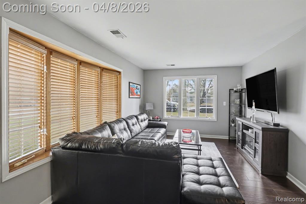 6399 Eastlawn Avenue, Clawson, MI — Photo 6