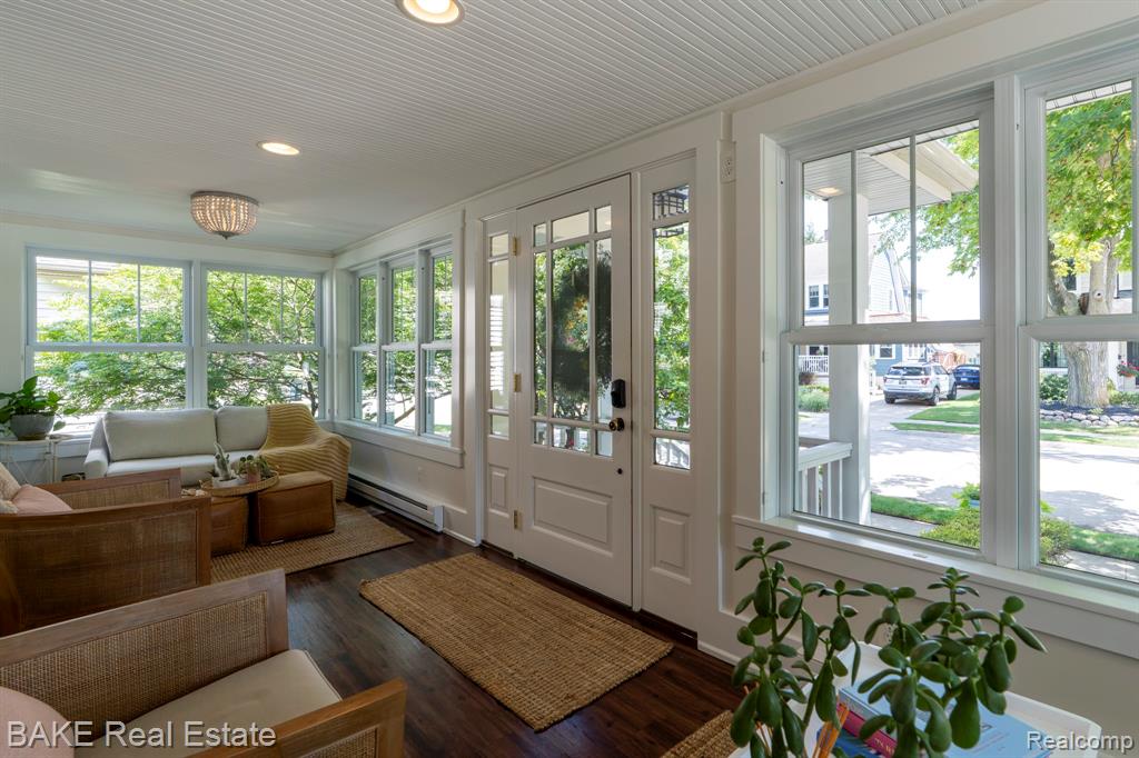 824 Forest Avenue, Plymouth, MI 48170 — Photo 12