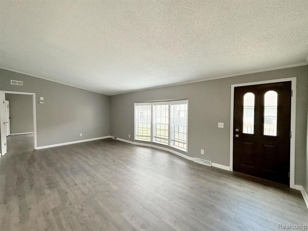 6255 Telegraph Road, 214, Erie, MI — Photo 7
