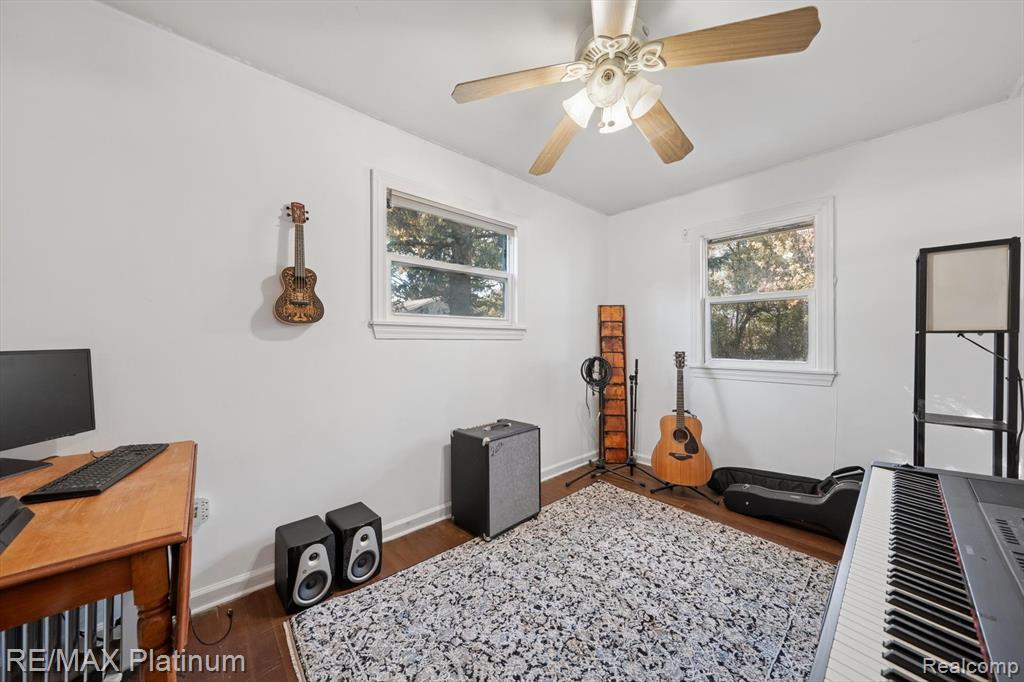 53970 10 Mile Road, South Lyon, MI 48178 — Photo 15