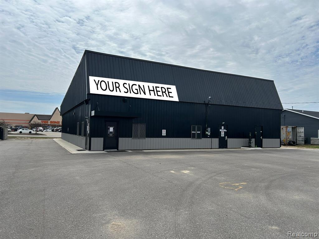 1385 W MAIN Street, Gaylord, MI 49735