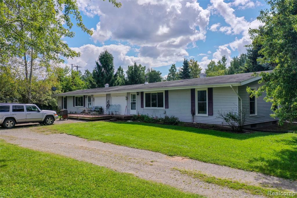 5920 CAMPBELL CORNERS Drive, Howell, MI 48855 — Photo 42