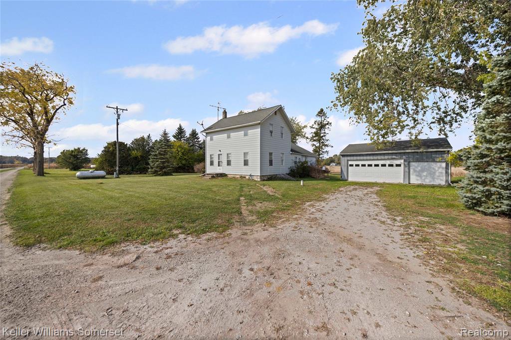 11098 Oelke Road, Maybee, MI — Photo 4