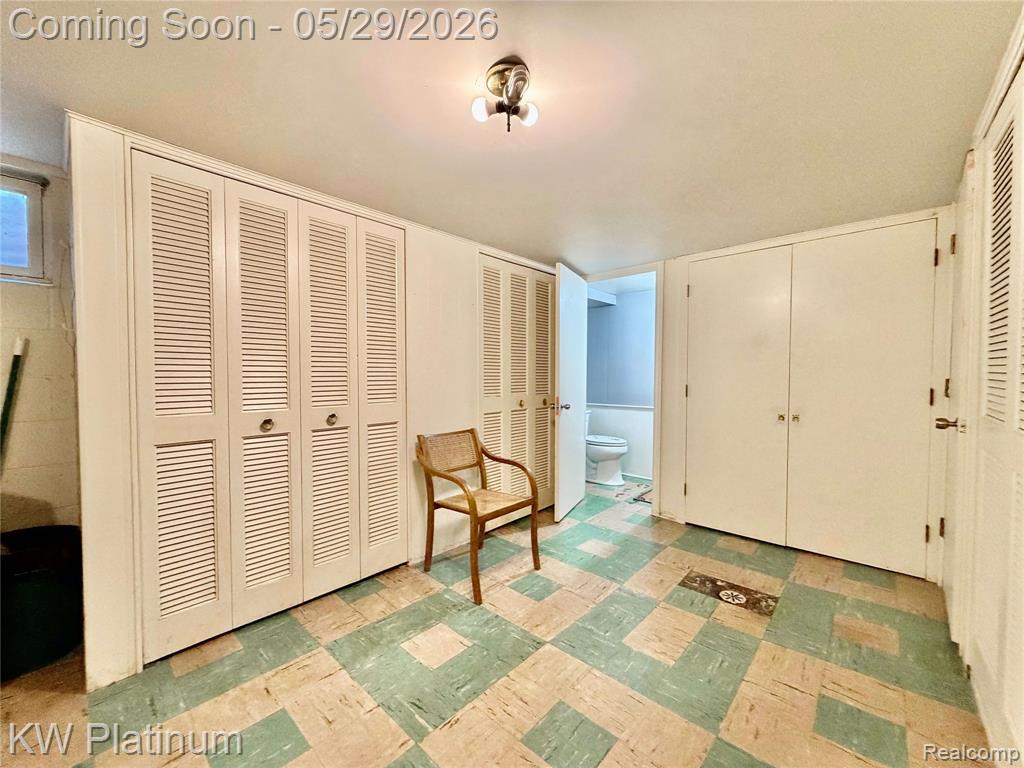 2425 Woodstock Drive, Port Huron, MI 48060 — Photo 43