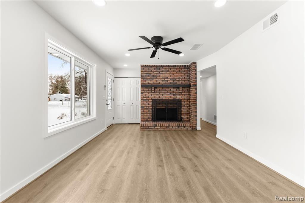 5348 Burgundy Drive, Clarkston, MI — Photo 7