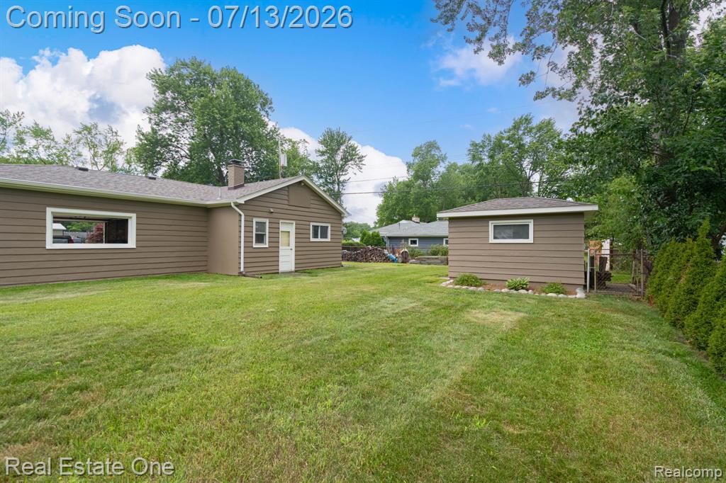 5009 Frankwill Avenue, Clarkston, MI — Photo 12