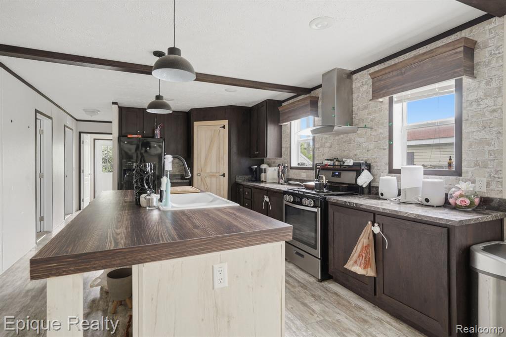 17107 Detroiter, Davisburg, MI 48350 — Photo 10