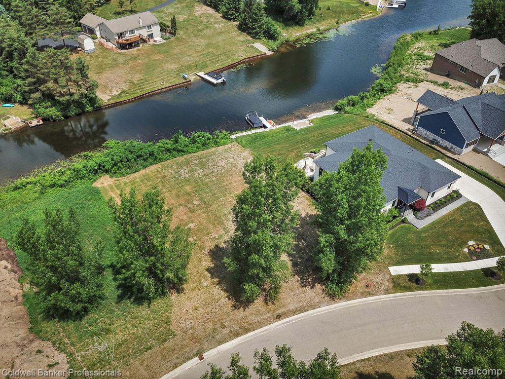1932 Sandy Shores Drive, Oxford, MI 48371 — Photo 3