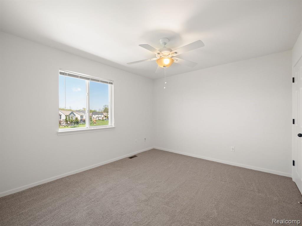 28385 COTTAGE Lane, New Hudson, MI 48165 — Photo 26