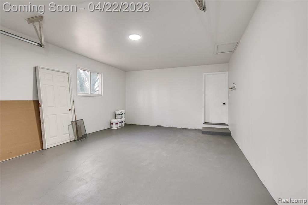 5740 Pine Lane, Ypsilanti, MI 48197 — Photo 17