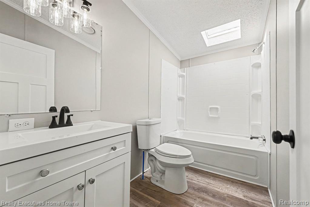 59587 Susan Ln N., Lenox, MI 48048 — Photo 24