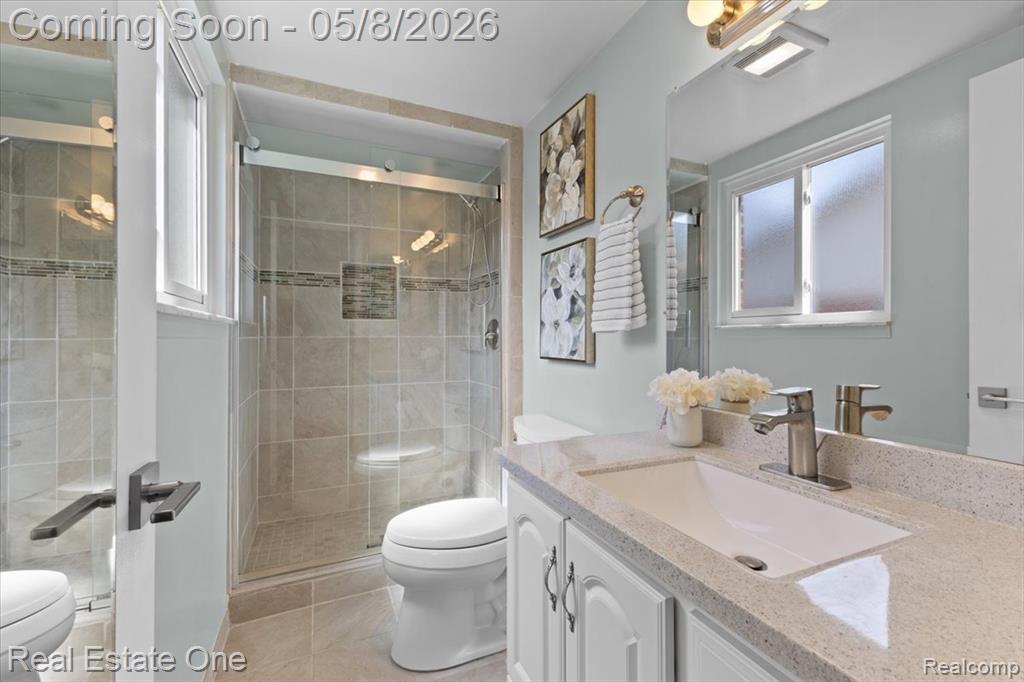 599 Thurber Drive, Troy, MI 48085 — Photo 33