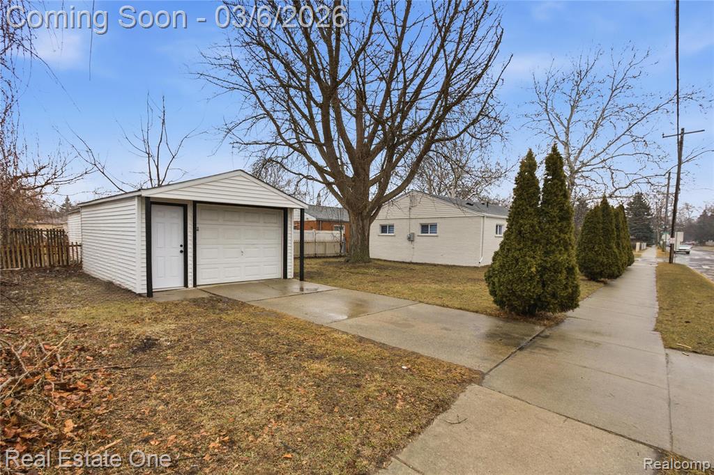 5008 McKinley Street, Dearborn Heights, MI 48125 — Photo 15