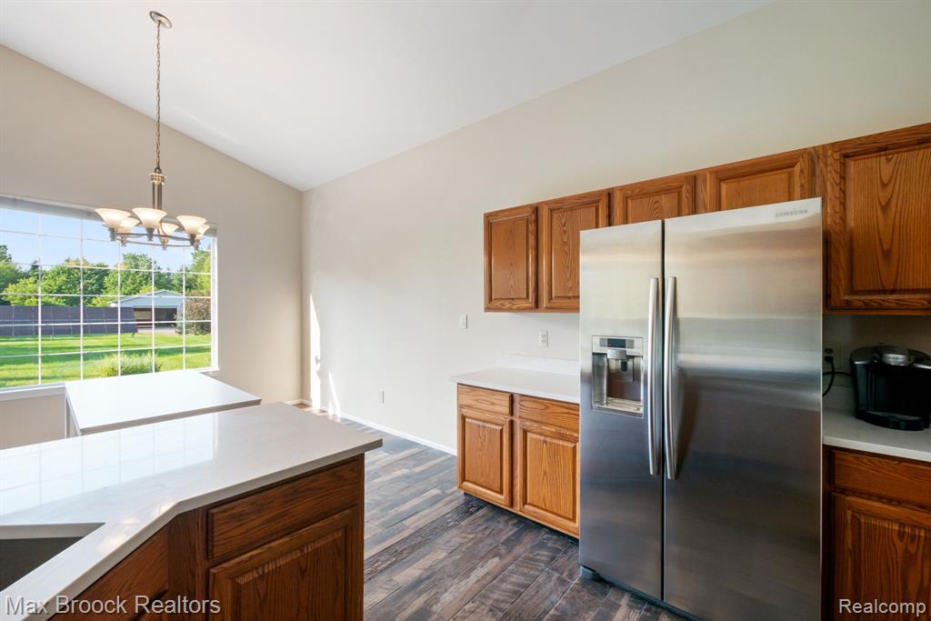 2165 Oakwood Road, Ortonville, MI 48462 — Photo 20