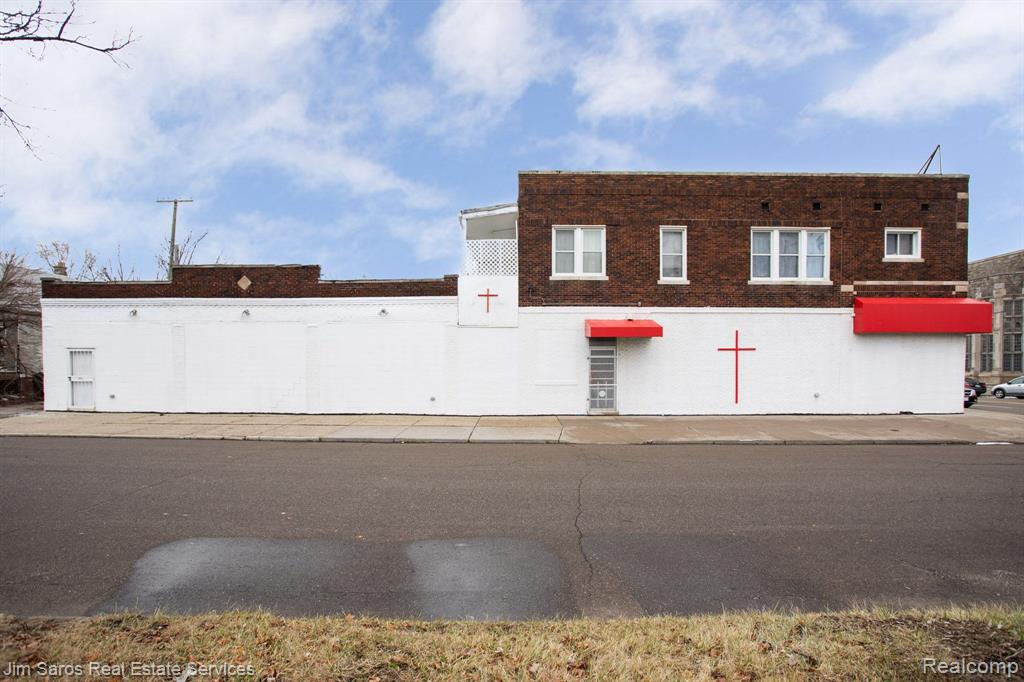 14105 KERCHEVAL Street - Photo 2