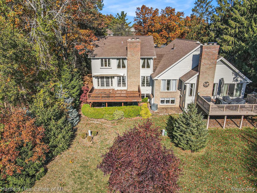 4506 Golf View Drive, Brighton, MI 48116 — Photo 39