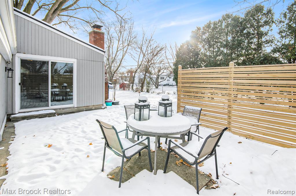 720 Hamlet Court, Auburn Hills, MI 48326 — Photo 22