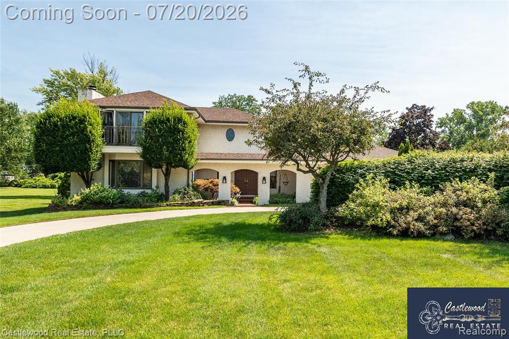 17150 S Nunneley Road, Clinton Twp, MI 48035