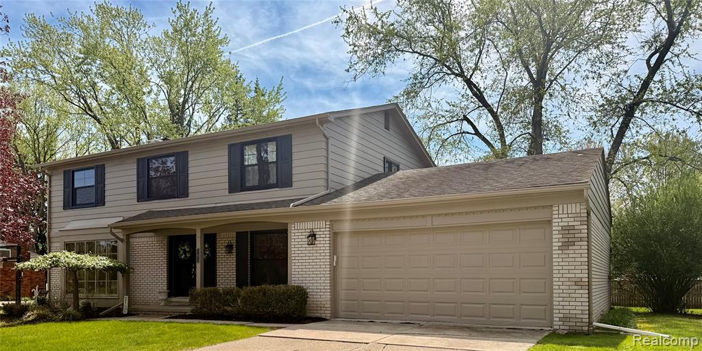 31018 Pickwick Lane, Beverly Hills, MI 48025 — front exterior