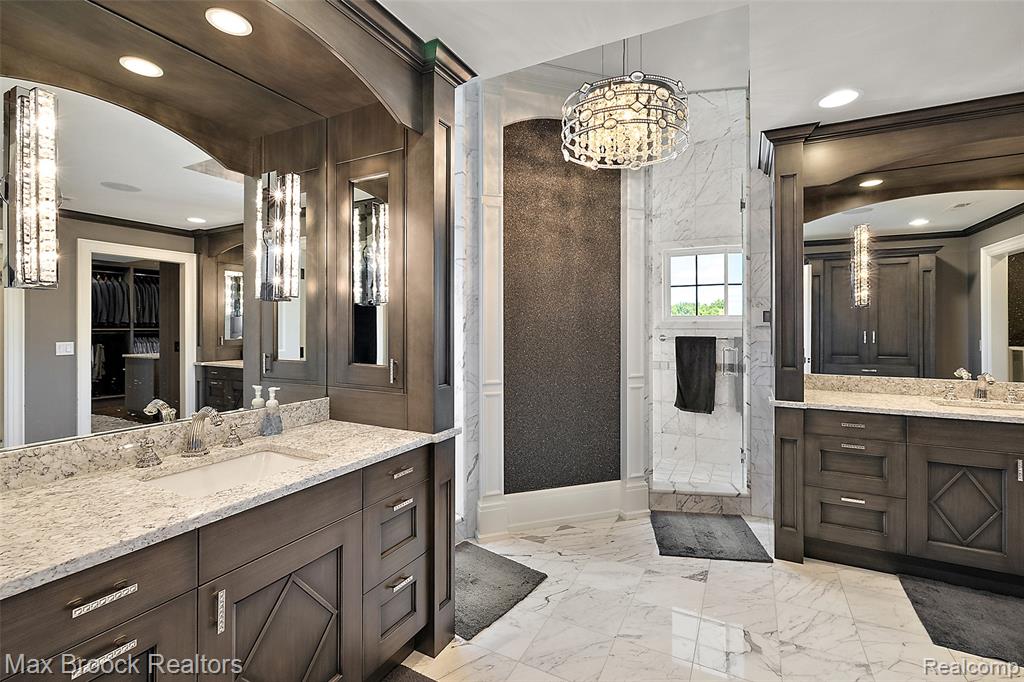 5466 Orchard Ridge Drive, Rochester, MI 48306 — Photo 27