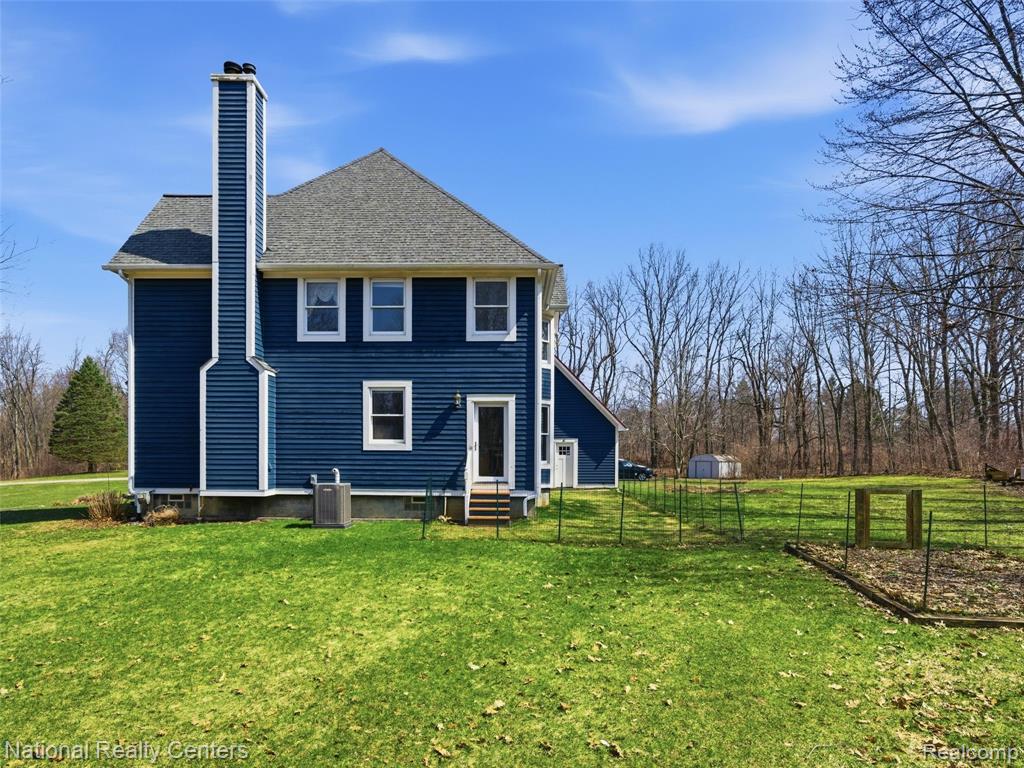 675 W Leonard Road, Leonard, MI 48367 — Photo 9